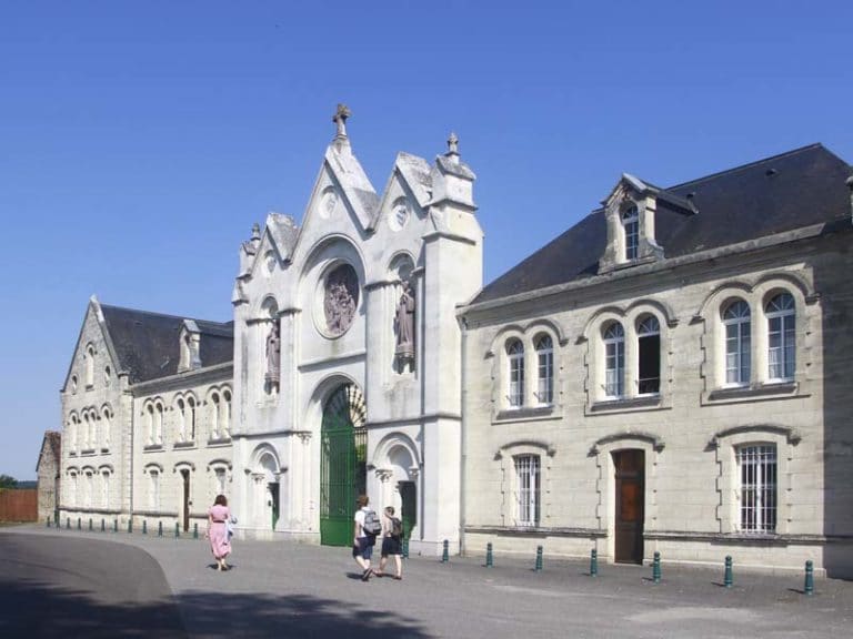 Abbaye de la Trappe Office de tourisme du Pays de MortagneauPerche