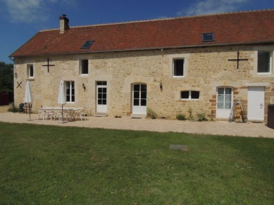 Gite-la-Grande-Leve-Bazoches-sur-hoene